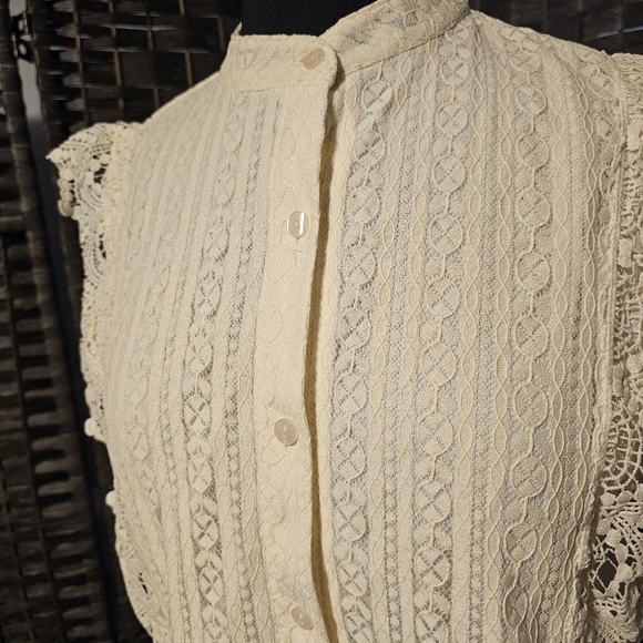 NEW Blouse bottons down - Picture 7 of 8